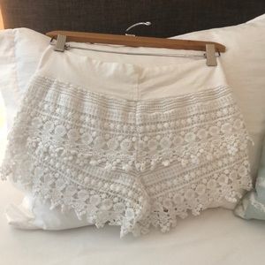 White Crochet Lace Boy Shorts Size Small: New